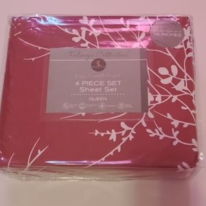 Queen sheets burgundy set